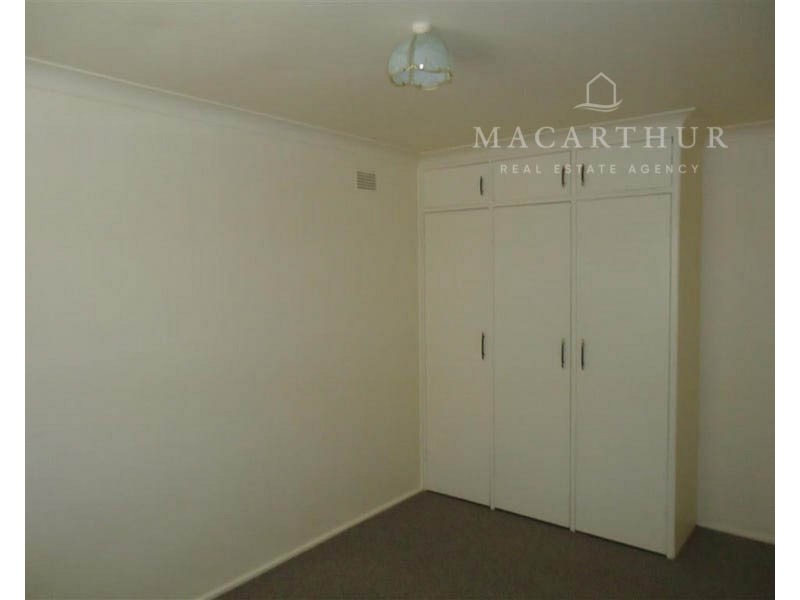 5/8 Nordlingen Drive, Tolland NSW 2650