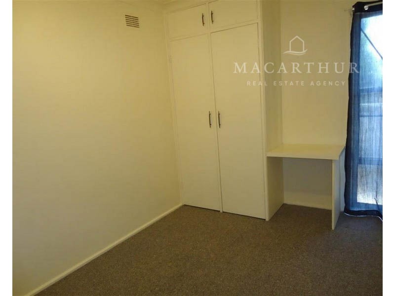 5/8 Nordlingen Drive, Tolland NSW 2650