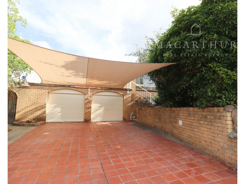 4 Mimosa Drive, Mount Austin NSW 2650