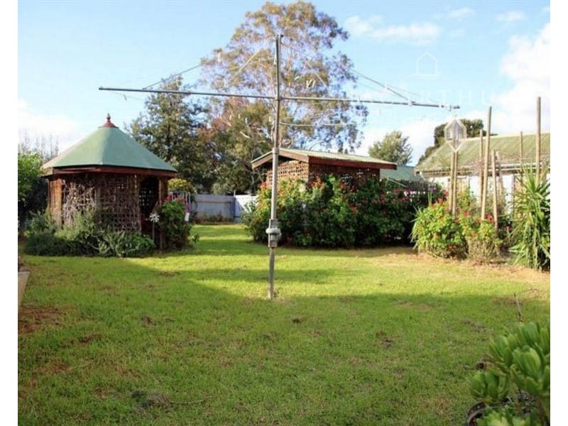43 Green Street, Lockhart NSW 2656
