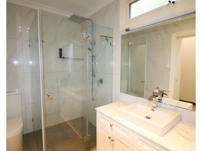 22 Richard Street, Turvey Park NSW 2650