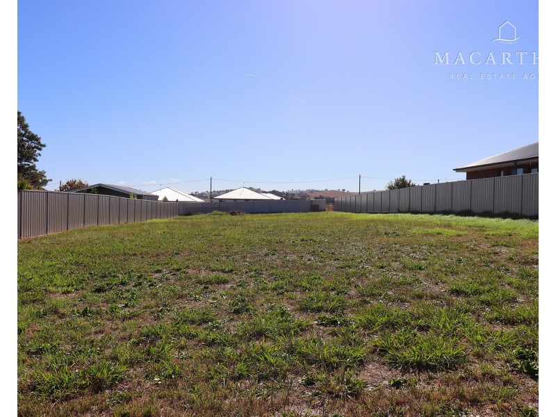 3 Tarcutta Street, Ladysmith NSW 2652