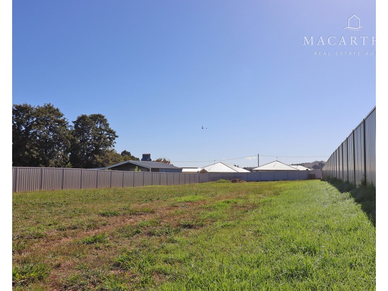 3 Tarcutta Street, Ladysmith NSW 2652
