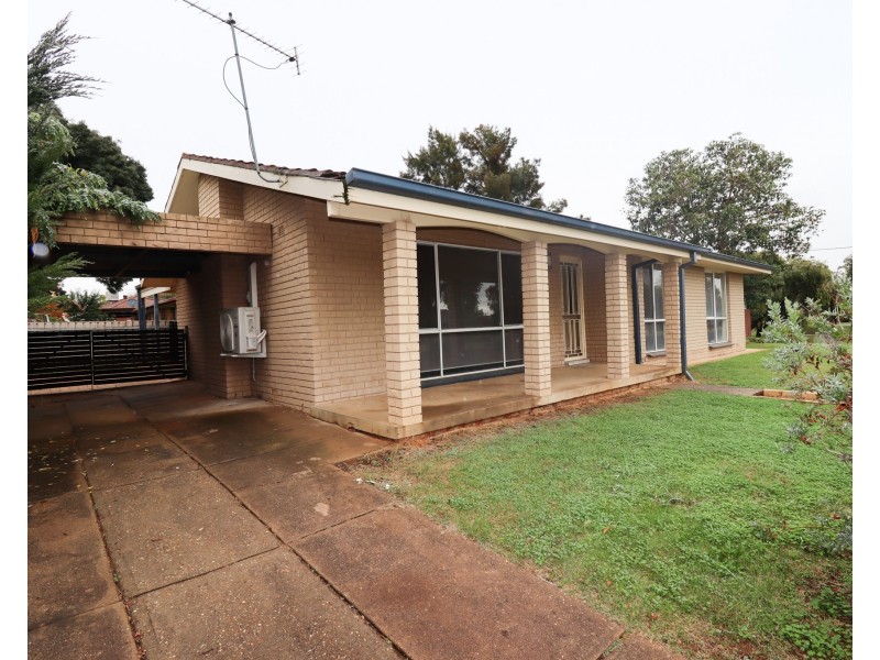 1 Hurd Street, Ashmont NSW 2650