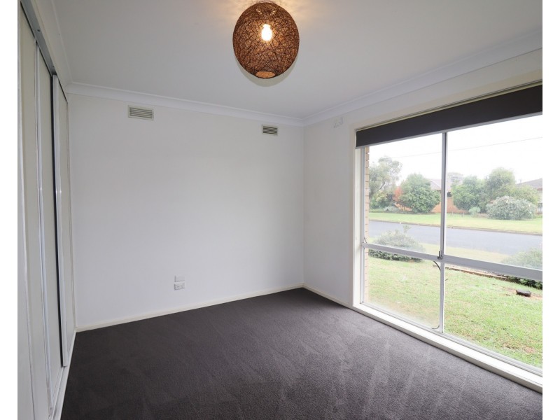 1 Hurd Street, Ashmont NSW 2650