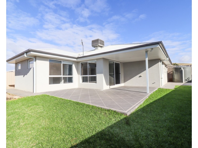 12 Chang Avenue, Lloyd NSW 2650