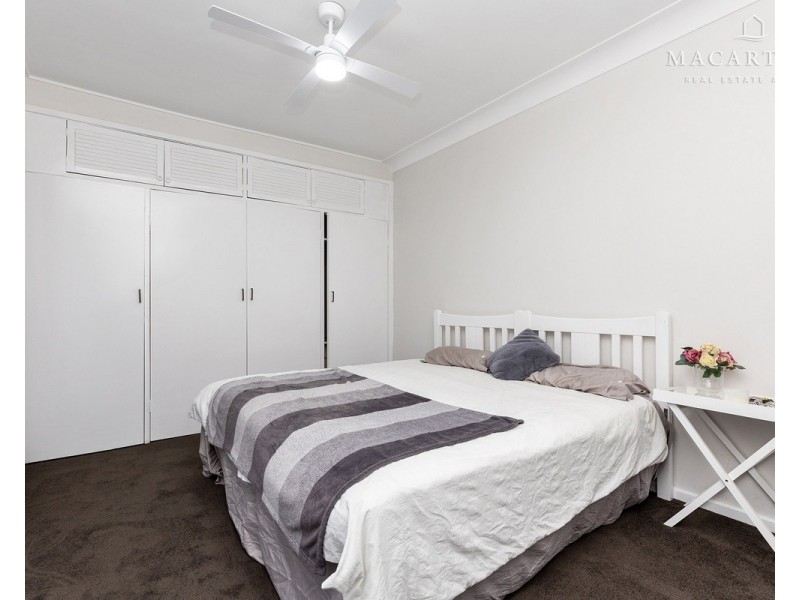 10 Montgomery Street, Ashmont NSW 2650