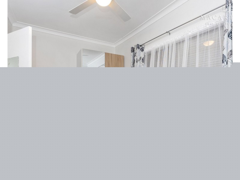 10 Montgomery Street, Ashmont NSW 2650