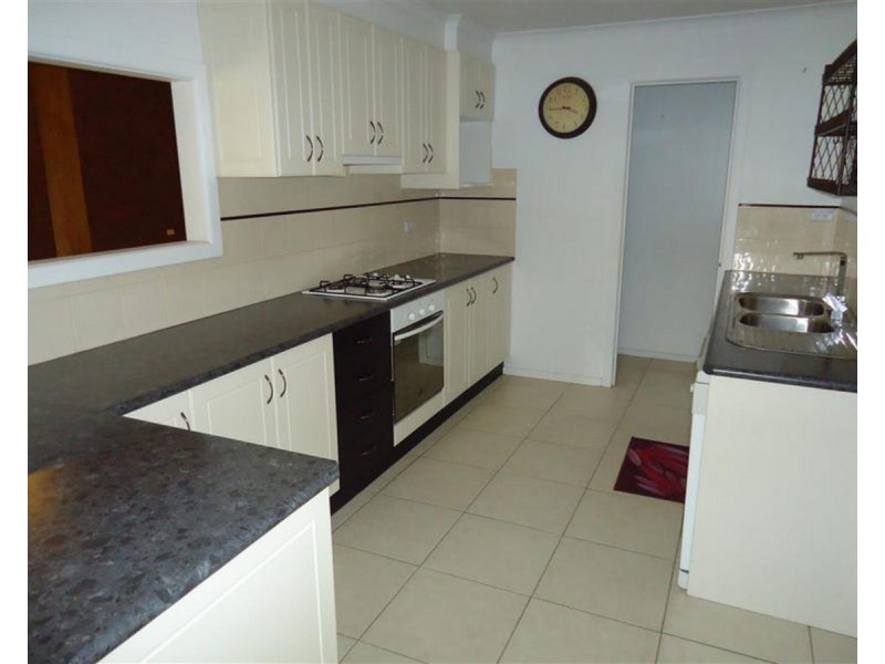 43 Alexander Street, Ashmont NSW 2650