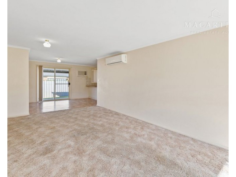 1/15 Yeomans Place, Kooringal NSW 2650