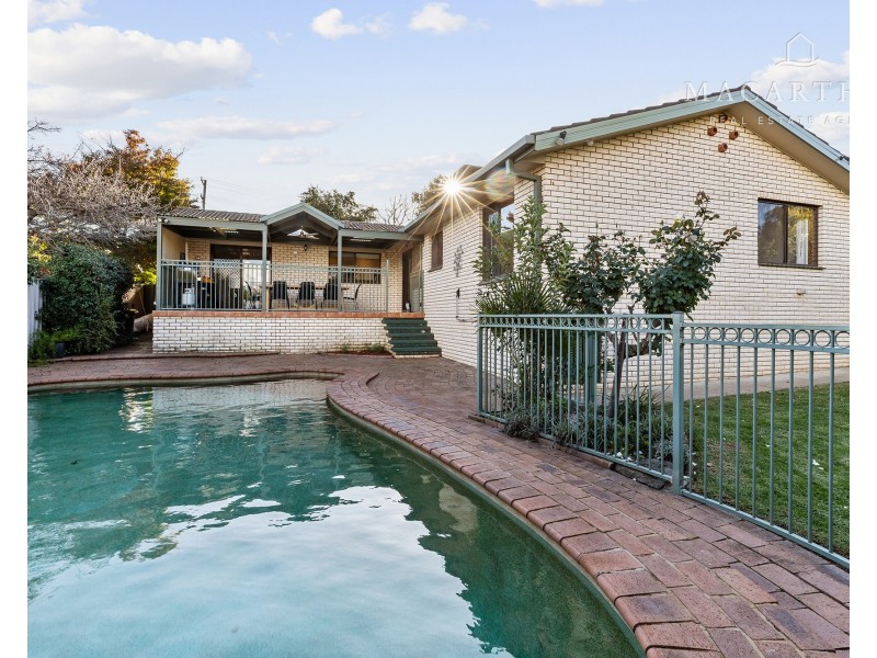 55 Horsley Street, Kooringal NSW 2650