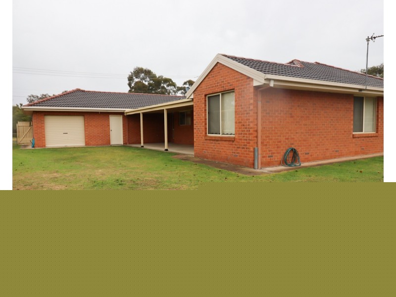 35 Lansdowne Avenue, Lake Albert NSW 2650