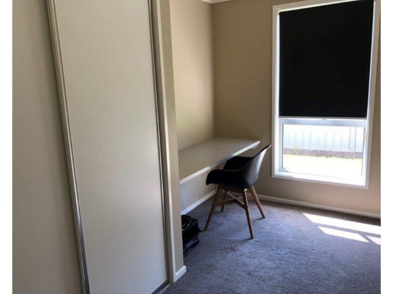 7 Wade Street, Turvey Park NSW 2650