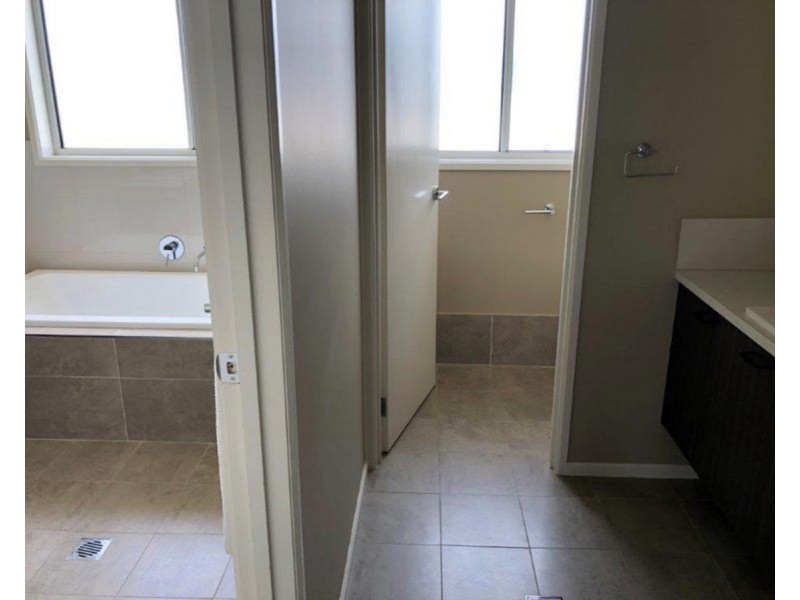 7 Wade Street, Turvey Park NSW 2650