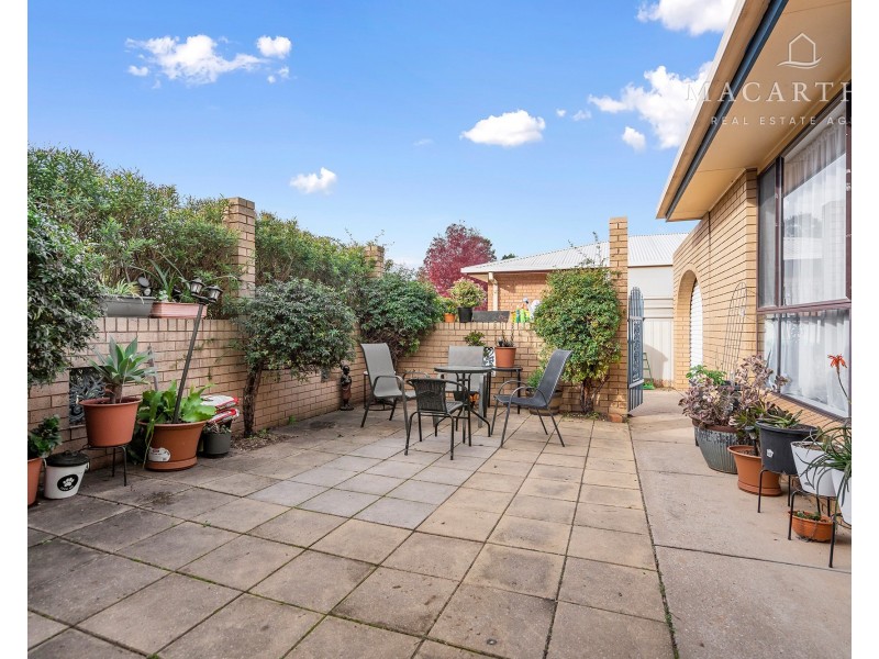 15 Matheson Place, Estella NSW 2650