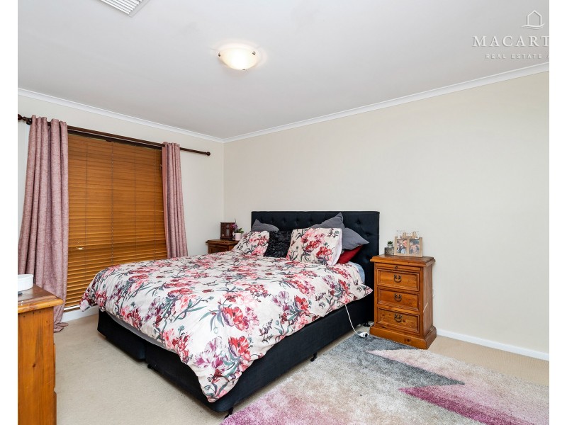 15 Matheson Place, Estella NSW 2650