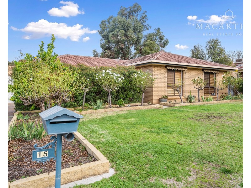 15 Matheson Place, Estella NSW 2650