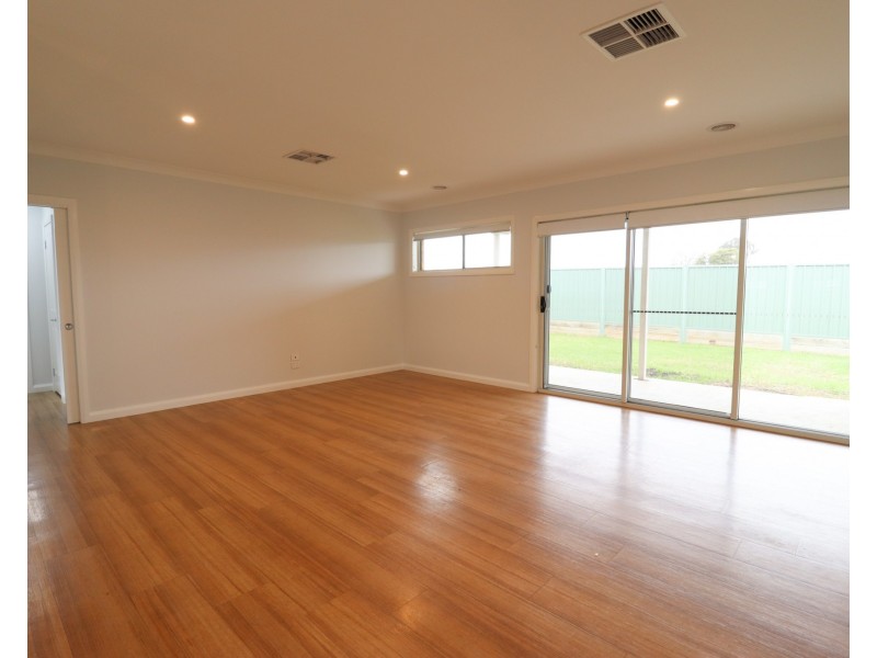 53 Melaleuca Drive, Forest Hill NSW 2651