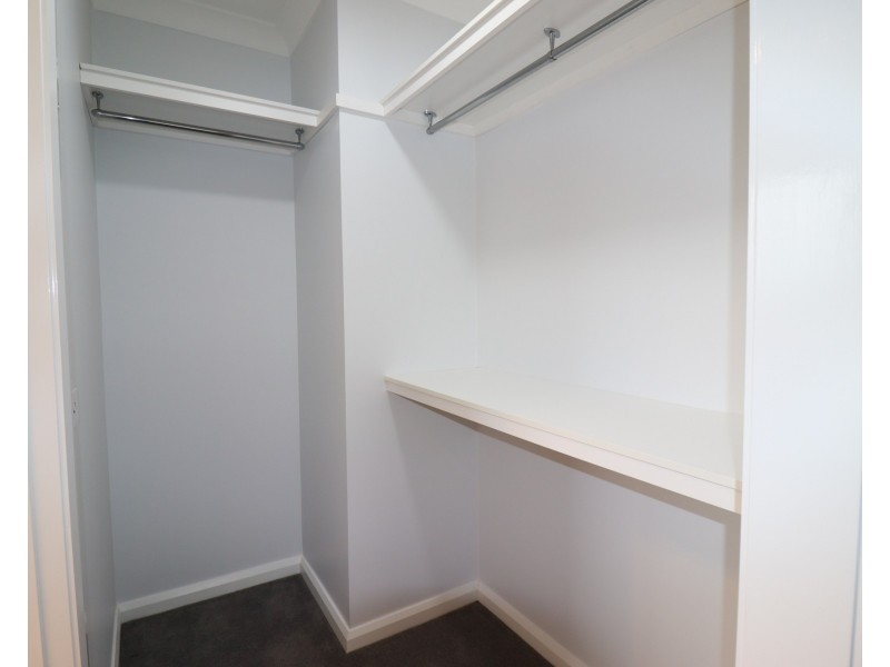 53 Melaleuca Drive, Forest Hill NSW 2651