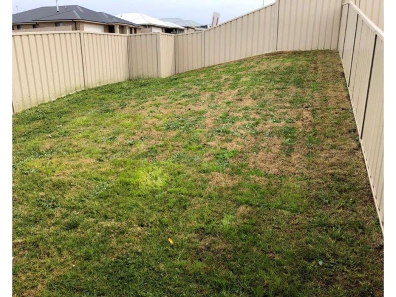 40A Ross Parkway, Gobbagombalin NSW 2650