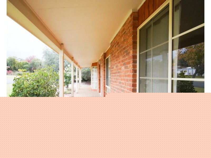 24 Corella Place, Estella NSW 2650