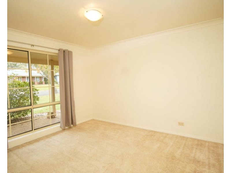 24 Corella Place, Estella NSW 2650