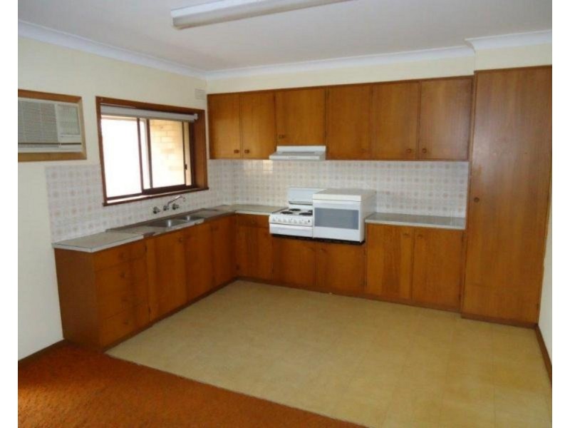 10/64 Crampton Street, Wagga Wagga NSW 2650