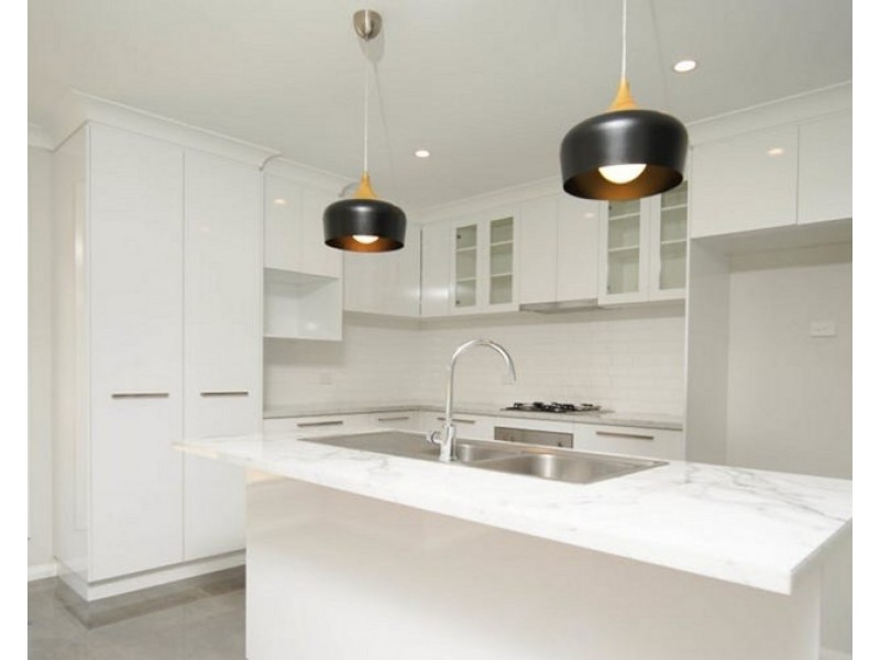 1 Goonawarra Street, Gobbagombalin NSW 2650