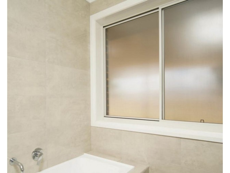 1 Goonawarra Street, Gobbagombalin NSW 2650