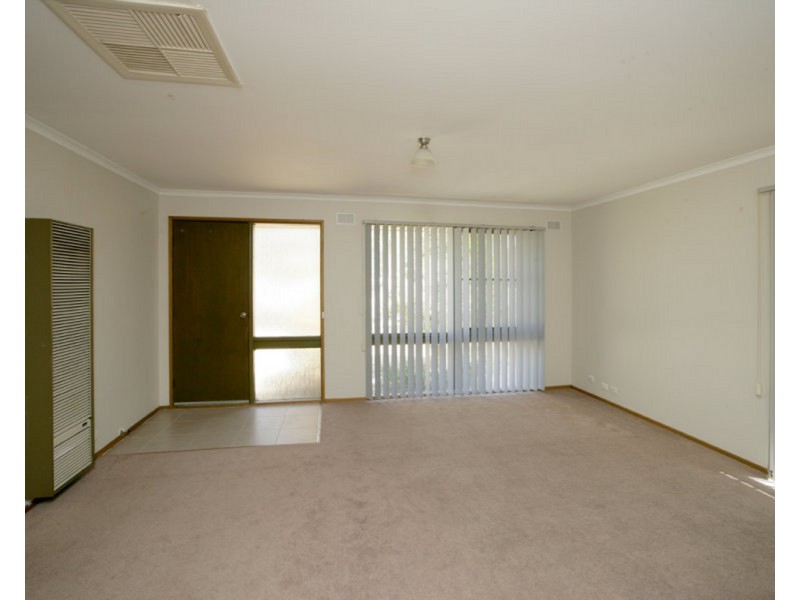 56 Undurra Drive, Glenfield Park NSW 2650