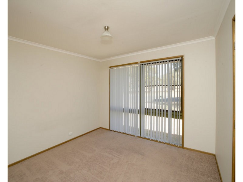 56 Undurra Drive, Glenfield Park NSW 2650
