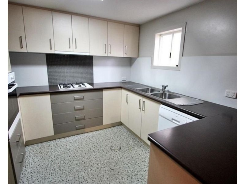 10 Blake Street, Wagga Wagga NSW 2650