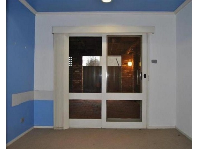 10 Blake Street, Wagga Wagga NSW 2650