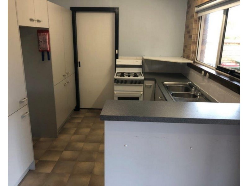 6/47 Karoom Drive, Glenfield Park NSW 2650
