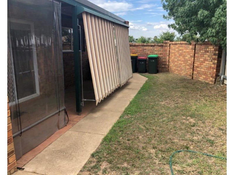 6/47 Karoom Drive, Glenfield Park NSW 2650
