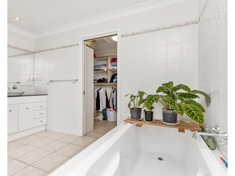 1409 Sturt Highway, Yarragundry NSW 2650