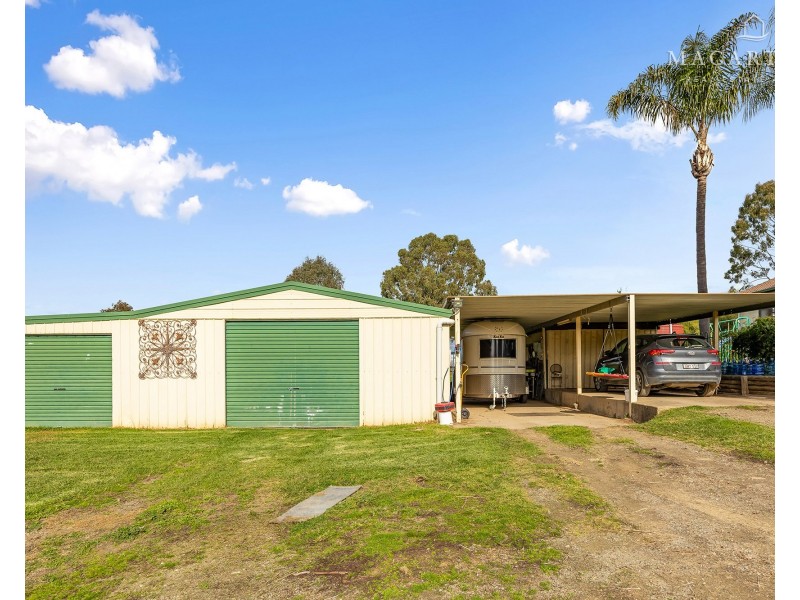 1409 Sturt Highway, Yarragundry NSW 2650