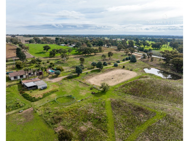 1409 Sturt Highway, Yarragundry NSW 2650