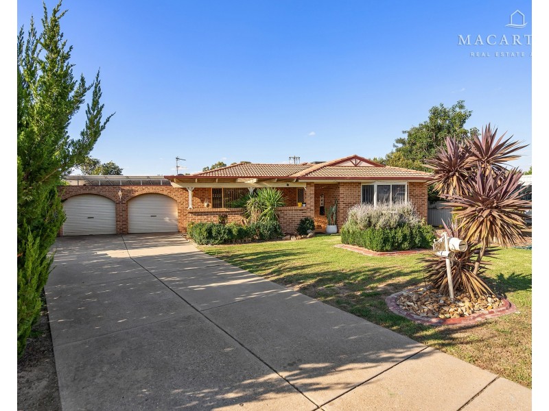 20 Langi Crescent, Glenfield Park NSW 2650