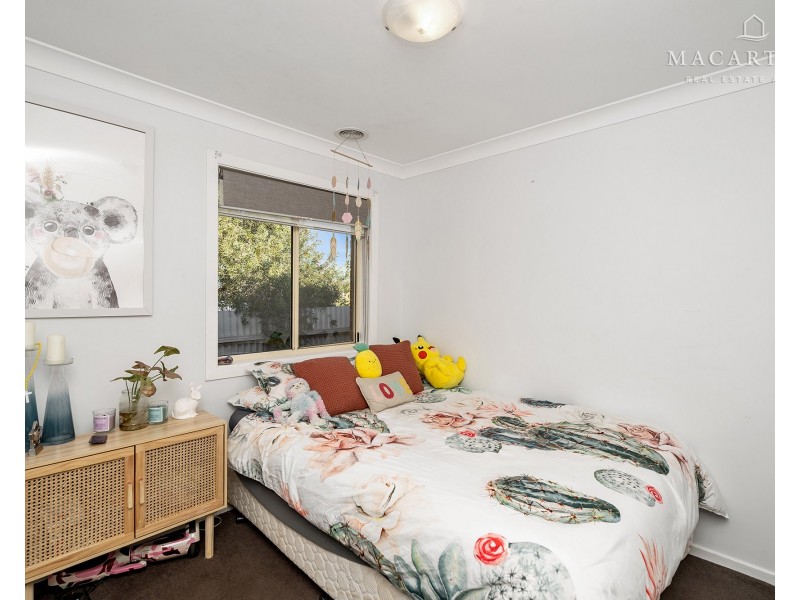20 Langi Crescent, Glenfield Park NSW 2650