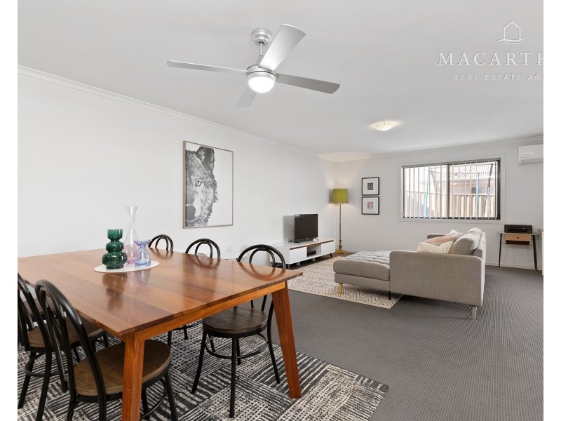 1 & 2/1 Ronald Street, Gobbagombalin NSW 2650