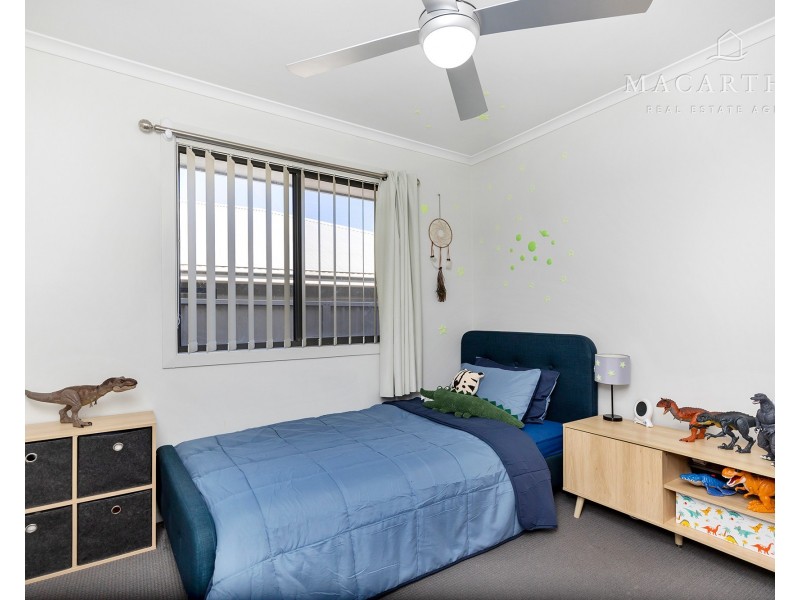 1 & 2/1 Ronald Street, Gobbagombalin NSW 2650