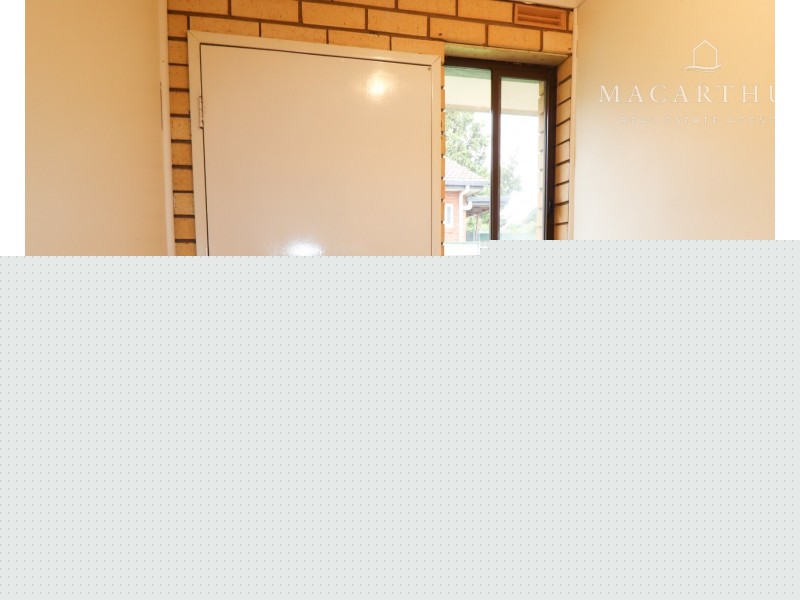 170 Fernleigh Road, Mount Austin NSW 2650