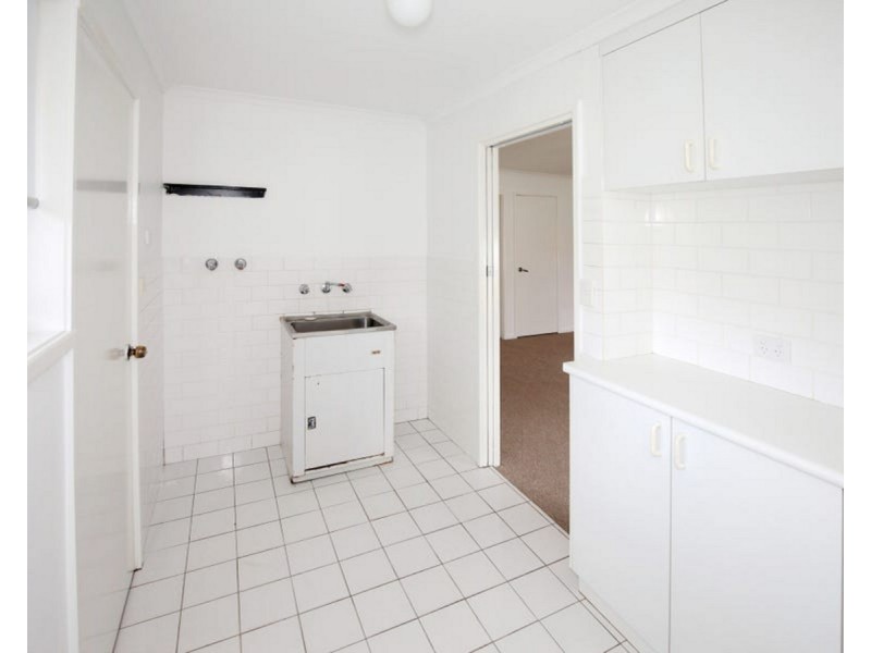 22 Maple Road, Lake Albert NSW 2650