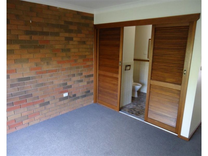 2/4-6 Thorne Street, Wagga Wagga NSW 2650