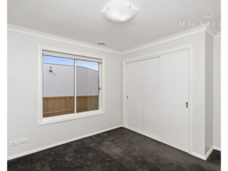 28 Charlton Street, Boorooma NSW 2650