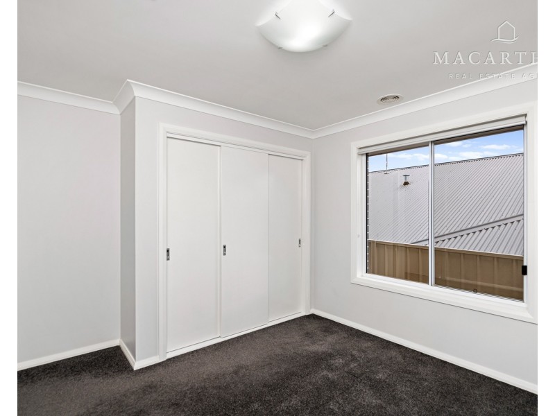 28 Charlton Street, Boorooma NSW 2650