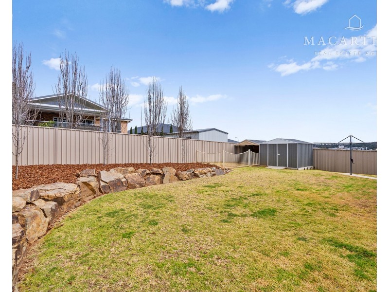 28 Charlton Street, Boorooma NSW 2650