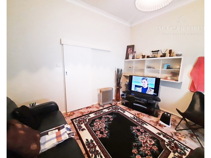 19 Matthews Street, Lockhart NSW 2656