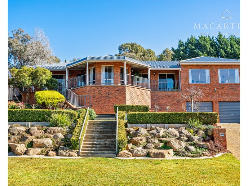 49 Henwood Avenue, Kooringal NSW 2650